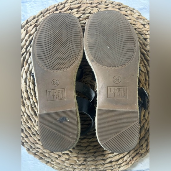 Black Open Toe Fisherman Sandals with Woven Sole. Size 8 1/2 - Picture 6 of 6